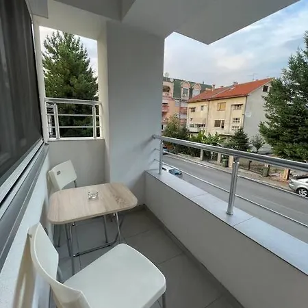 Apartment Two Bedroom In Center