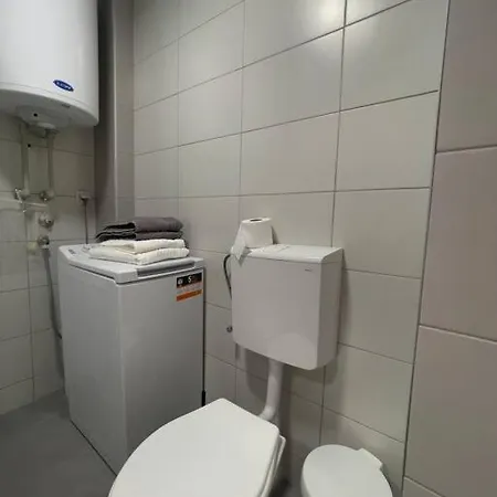 Two Bedroom In Center