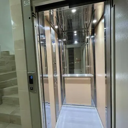 Apartment Two Bedroom In Center